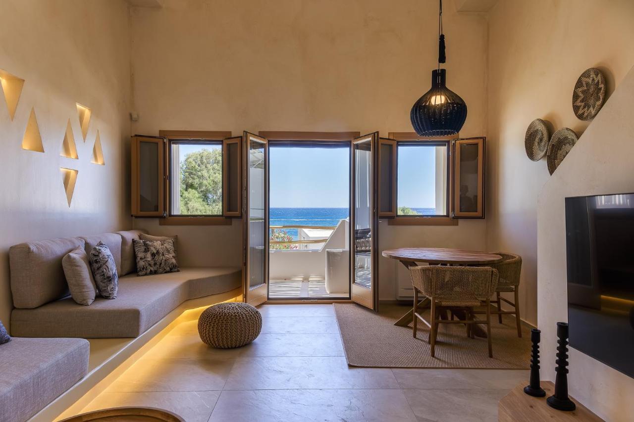 Opalia Suites Perissa  Buitenkant foto