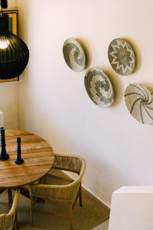 Opalia Suites Perissa  Buitenkant foto