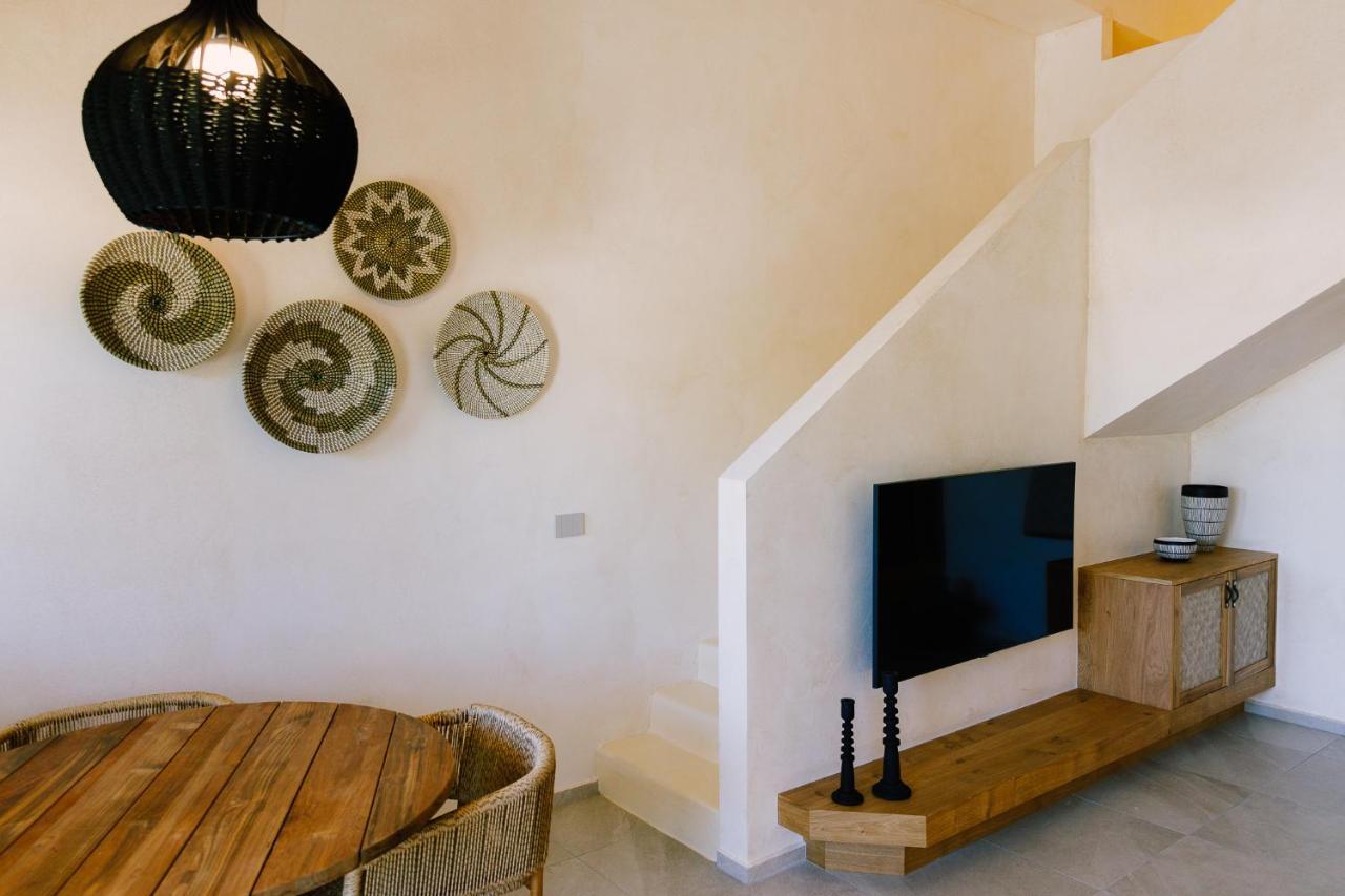 Opalia Suites Perissa  Buitenkant foto